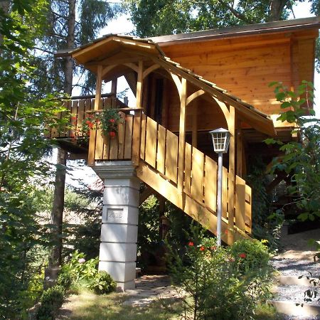 Baumhaus Wolfshoehle Fischach Exterior photo