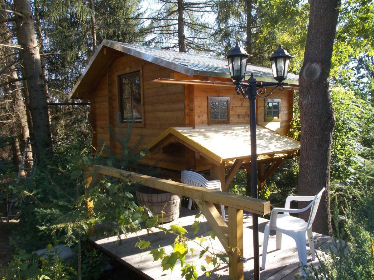 Baumhaus Wolfshoehle Fischach Exterior photo